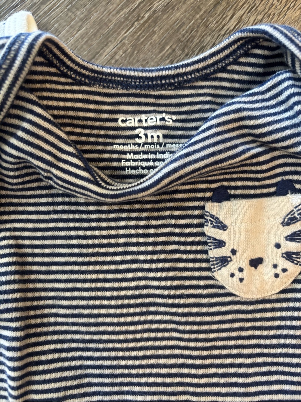 BABY CLOTHES BUNDLE - Picture 2 of 3